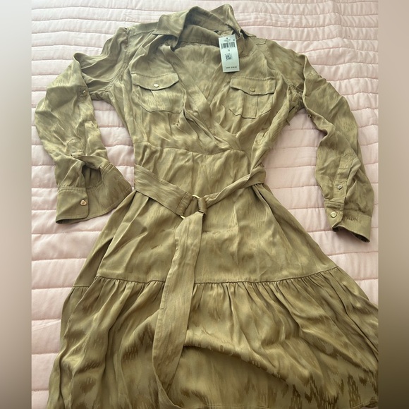 NWT Lauren Ralph Lauren Jacquard Shirtdress in Tan color - Picture 3 of 16